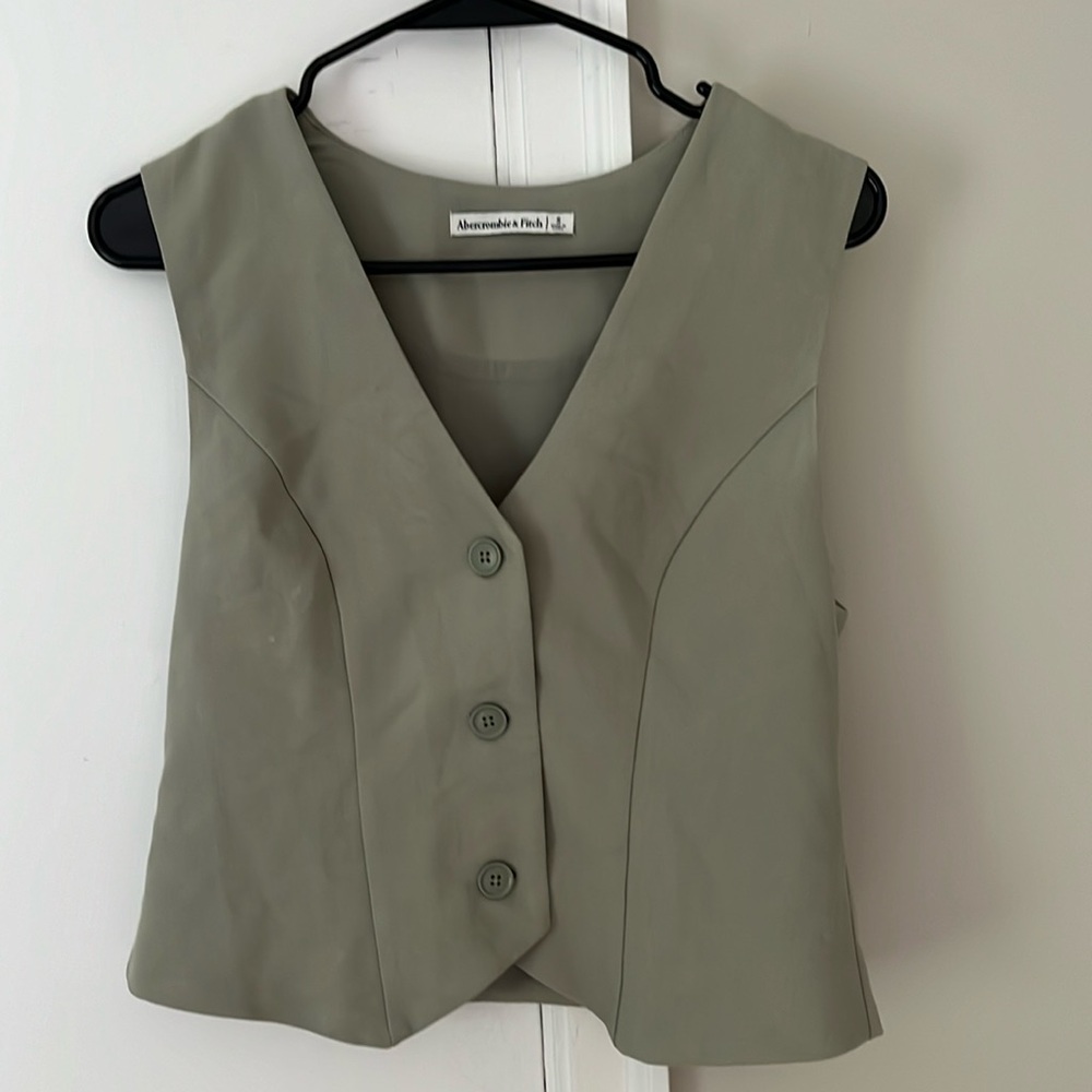 Abercrombie & Fitch Olive Green Button Front Vest